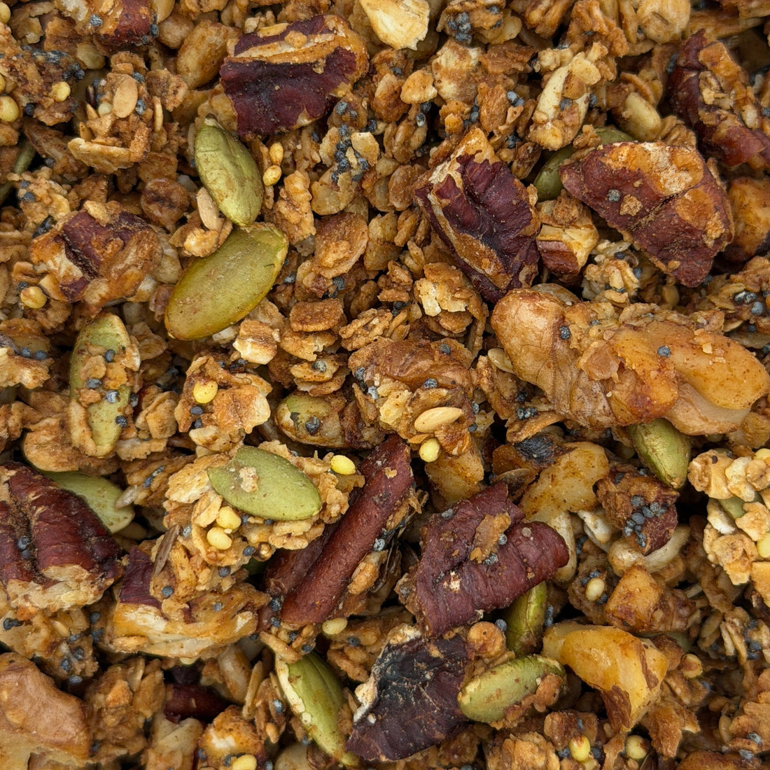 Zelfgemaakte granola recept | krokant met honing, noten & zaden